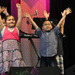 Kids praise too
